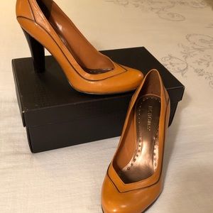 BCBG Round Toe, Tan with Brown accent Ladies Pumps